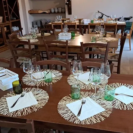 农家乐 Agriturismo Fontanassa 加维